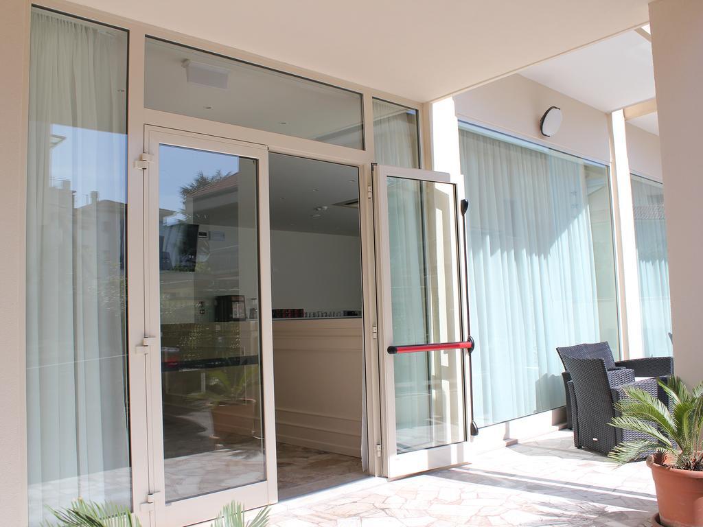 Hotel Marina Rimini Exterior foto